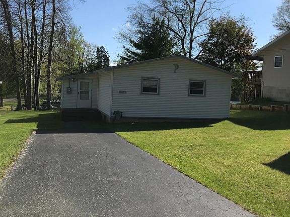 3rd image of 1994 N Ogemaw Trl