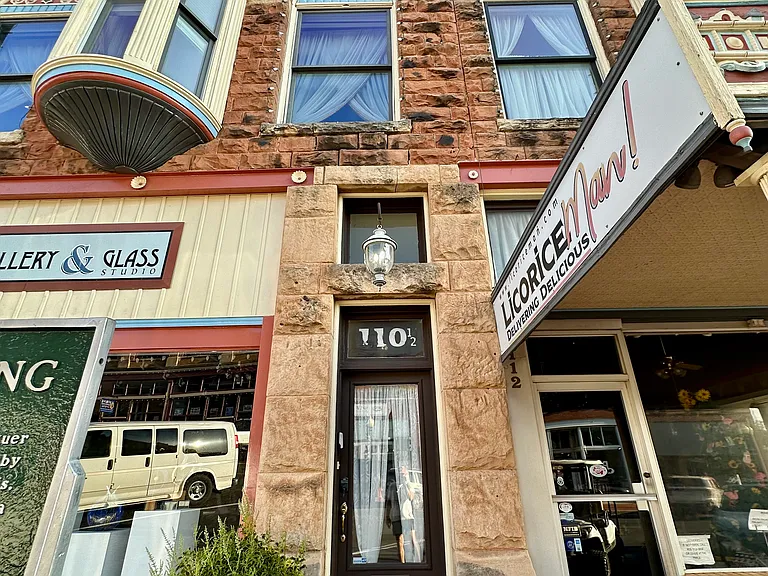 Tenant Entrance. There is also a back private enclosed entrance in the back of the building.
