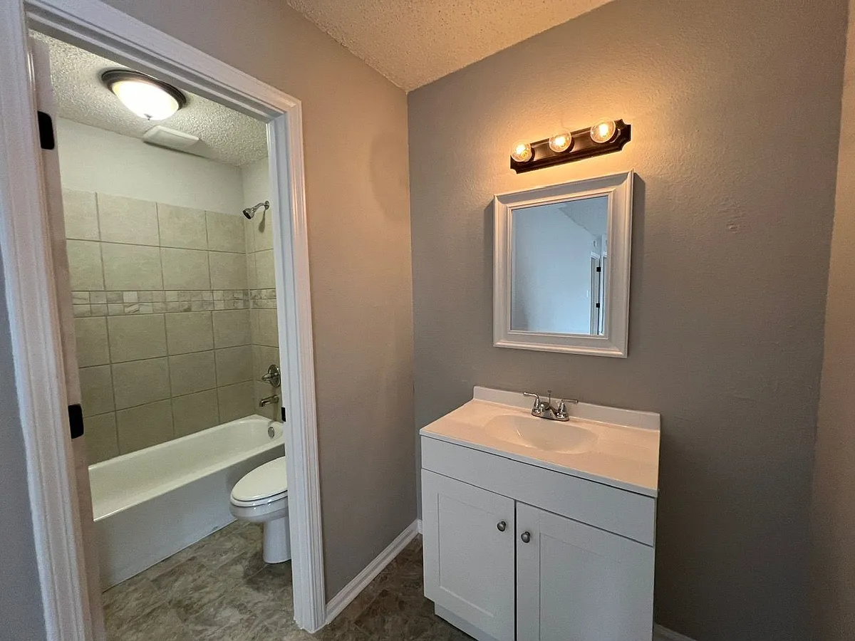 Building Photo - 3156 Tulip Poplar Dr