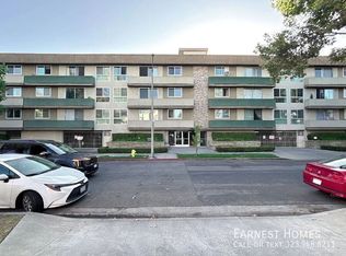 525 N Sycamore Ave APT 411, Los Angeles, CA 90036