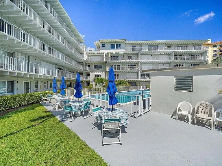 3500 S Ocean Blvd #107 — Photo 11