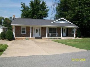 136 Petter St, Paducah, KY 42003
