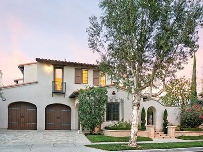 23 Balcony, Irvine, CA, 92603