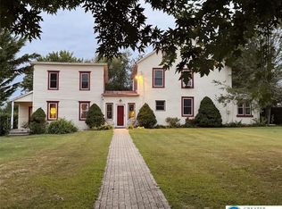 5934 Kernsville Rd, Orefield, PA 18069