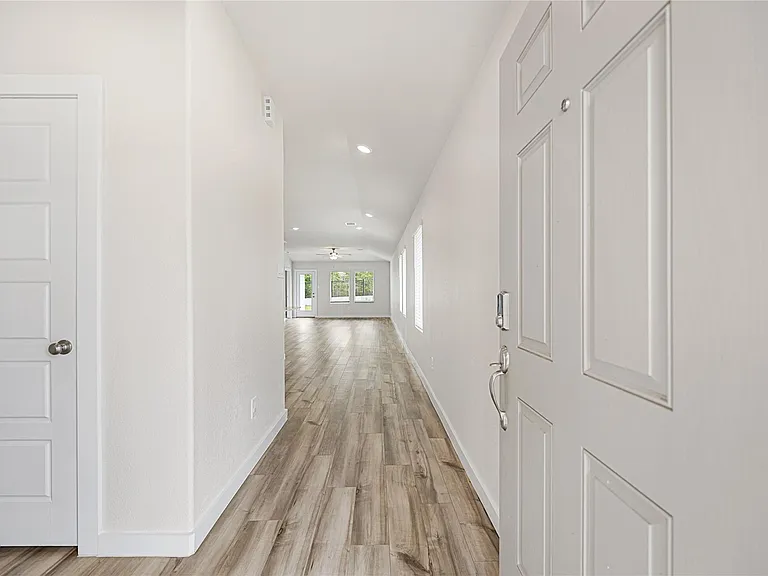 7103 Blue Oak Dr — Photo 20