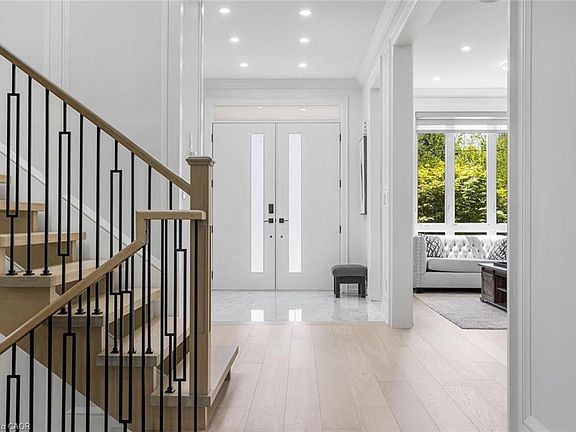 2nd image of 455 Samford Pl