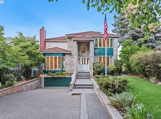 9101 NE Cliff St, Portland, OR 97220