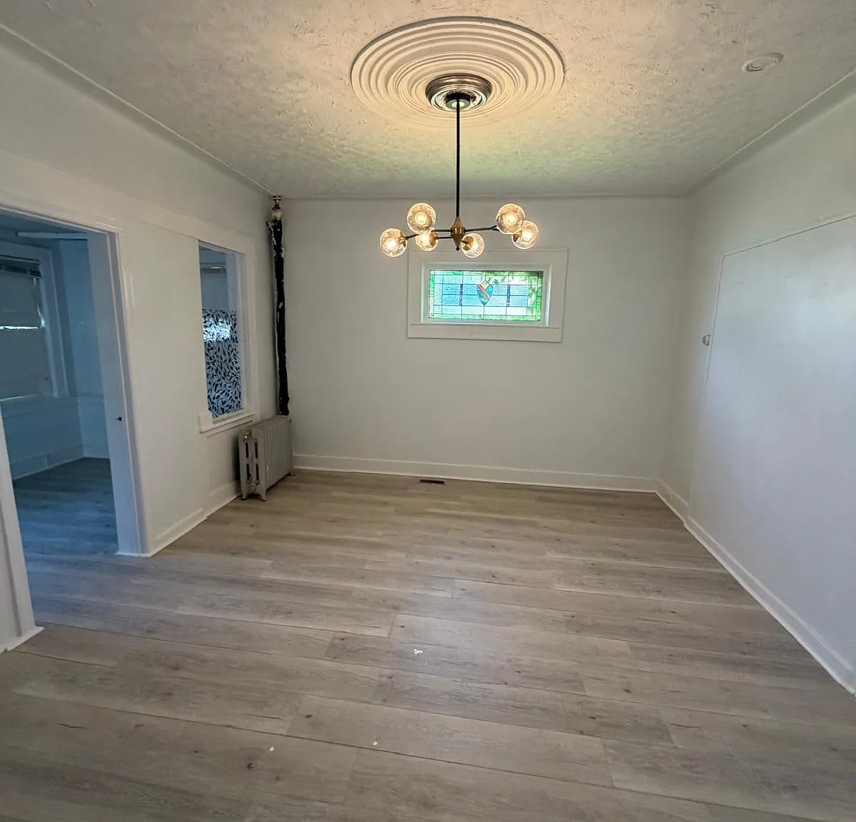 4 bed, 1650 sqft, $3,850 — Photo 1