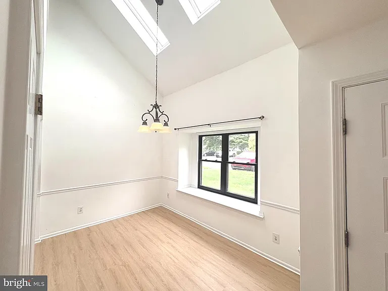 3 Heather Ct — Photo 5