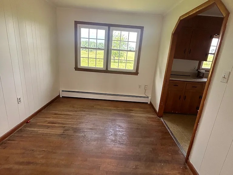 1502 Harkins Rd — Photo 9