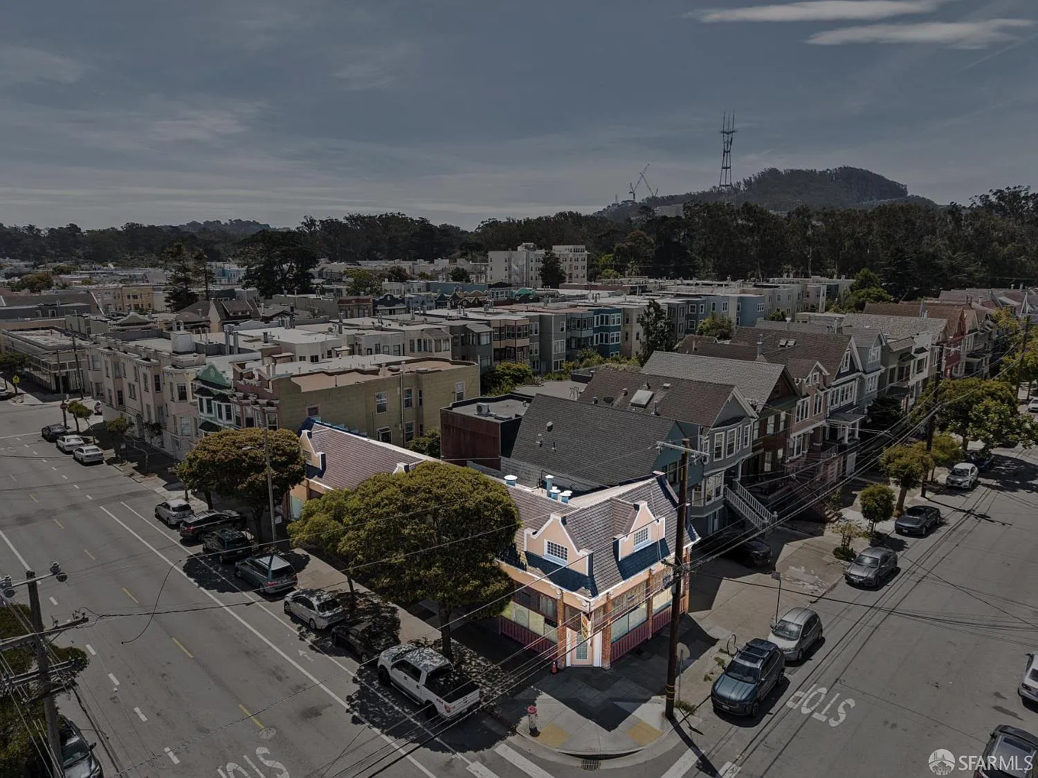 700 10th Ave - Photo 12