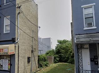 3924 Fairmount Ave, Philadelphia, PA 19104