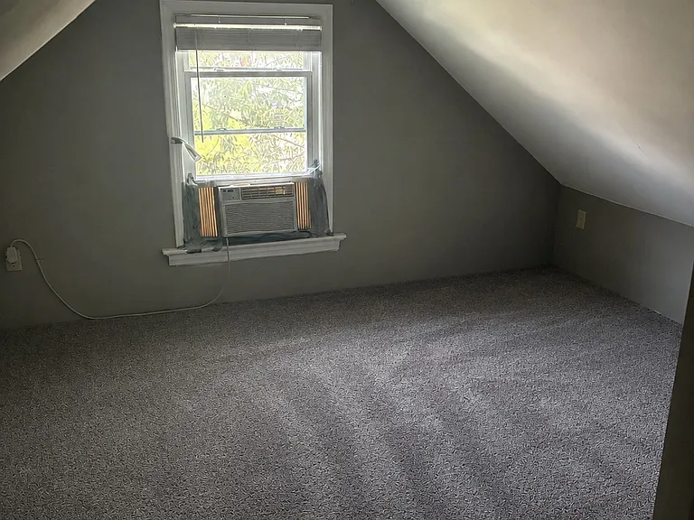 3850 Taft Ave — Photo 7