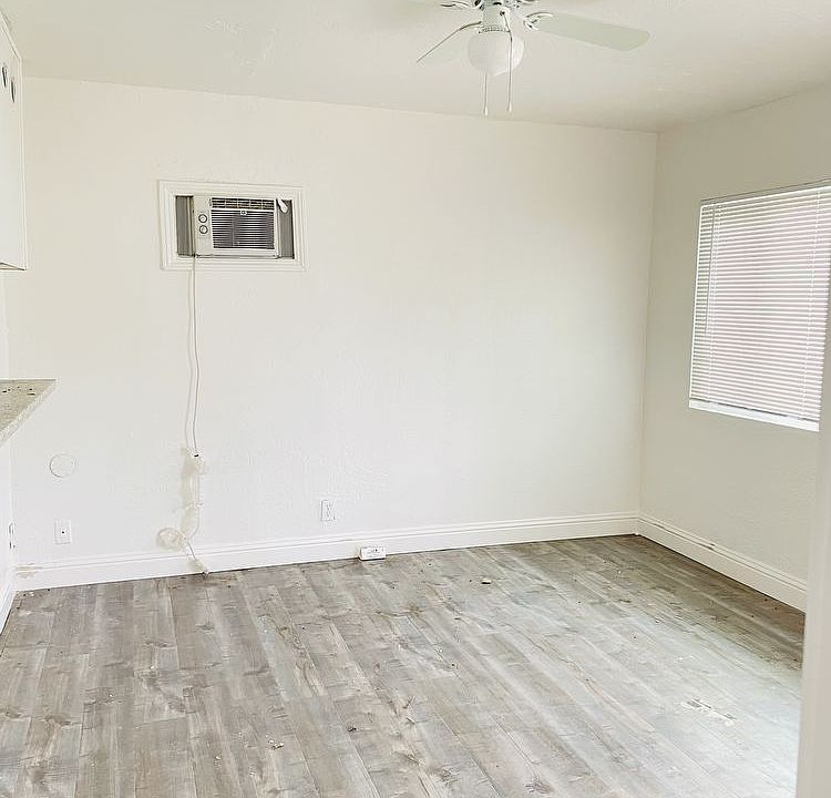 2nd image of 524 Solano St #4