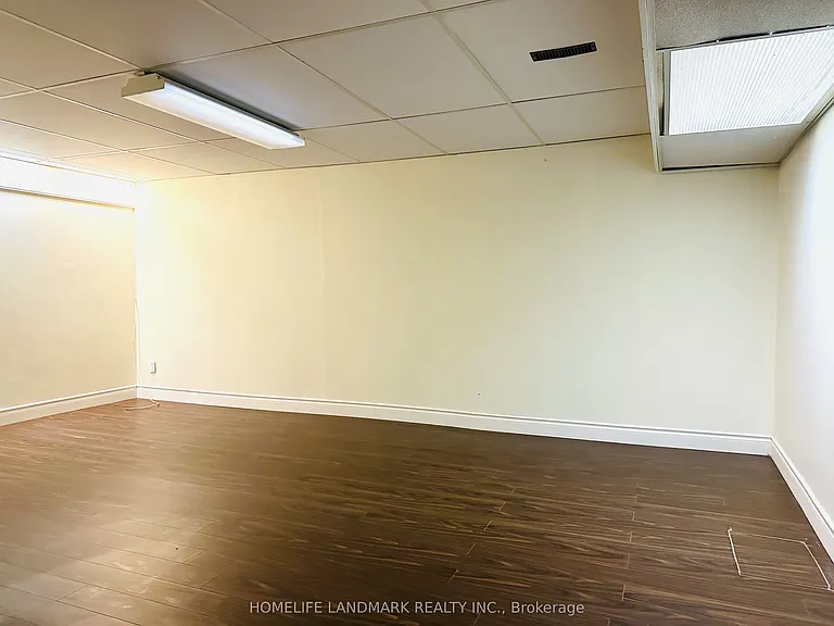 125 Bannatyne Dr — Photo 20