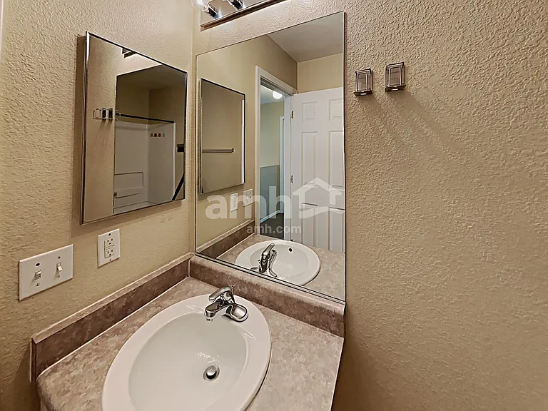 360 E Atlas Cedar Pl — Photo 17