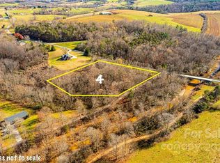 4 Zeb Watts Rd, Taylorsville, NC 28681