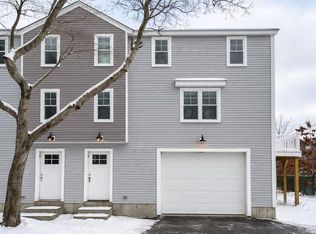 46 B Holt Rd, Bourne, MA 02532