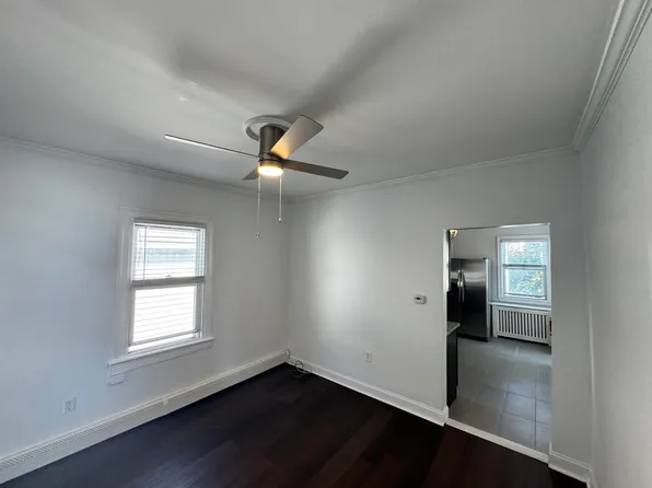 24 Pamrapo Avenue image 6 of 40