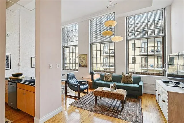 920 Poeyfarre St #207 — Photo 3