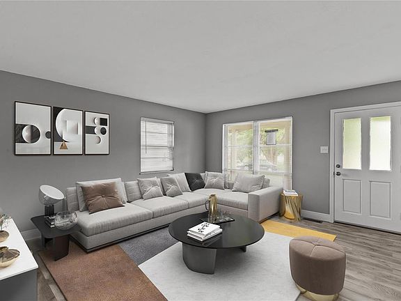 3rd image of 2663 Chatham Dr