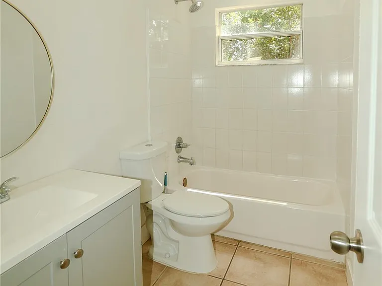 2055 Braman Ave — Photo 8