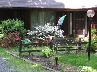 40700 Manor House Rd, Leesburg, VA 20175