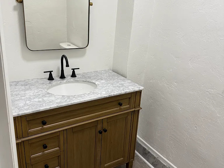 14 S Main St #2 — Photo 5