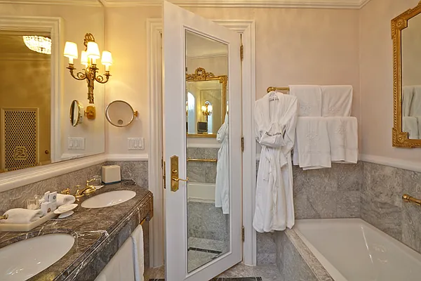 Rented by Brown Harris Stevens | media 5