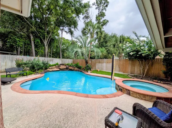 11822 Rue Beaujon Ct, Tomball, TX 77377