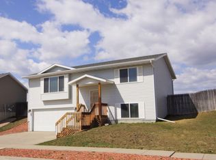 4711 Three Rivers Dr, Rapid City, SD 57701