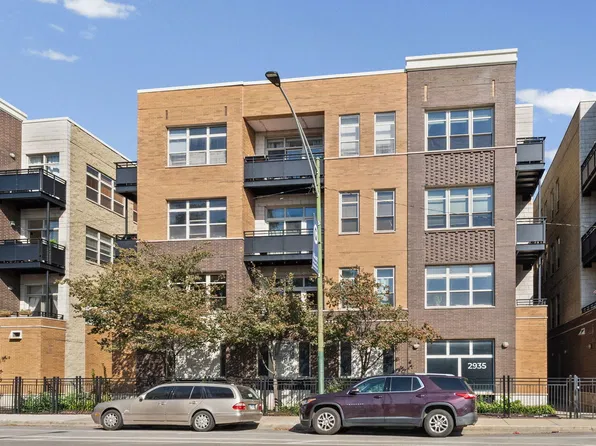 2935 N Clybourn Ave Unit 405, Chicago, IL 60618