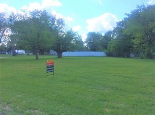 12480 N Fenton Rd, Fenton, MI 48430