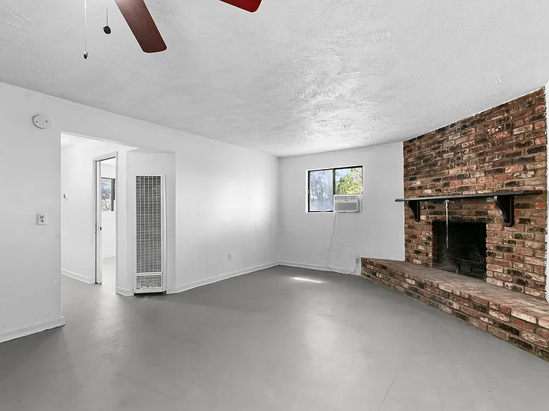 10315 Acacia Ln #2 — Photo 6