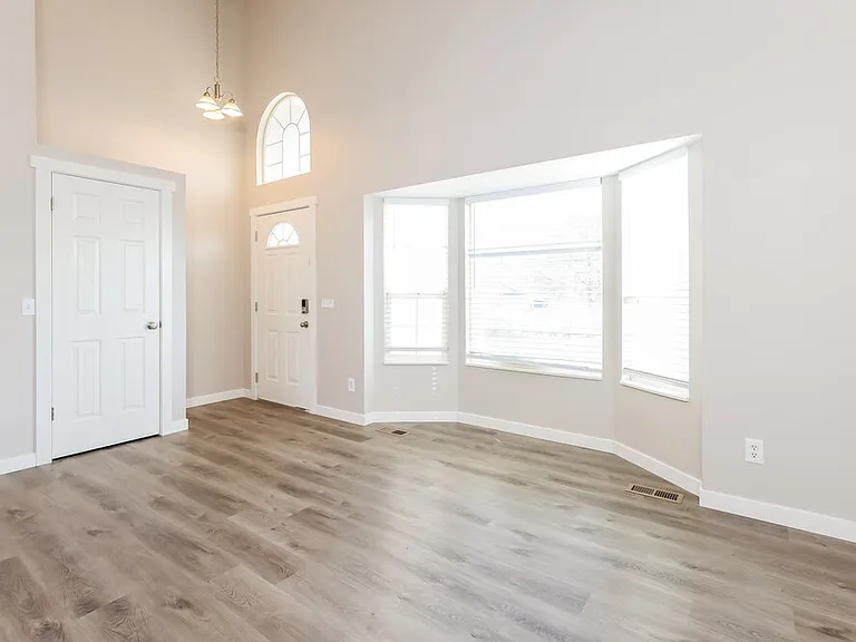7332 S Jasper Hill Dr — Photo 6