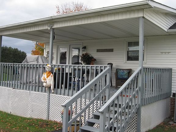 4th image of 15 Cove Hills Ln