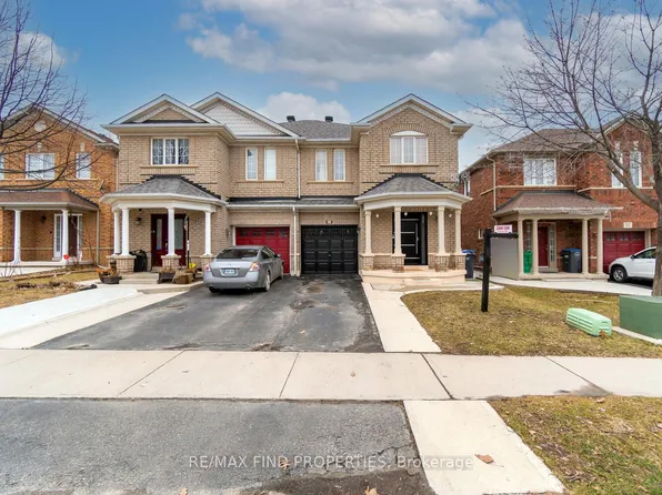 22 Ashmere Rd, Brampton, ON L7A 1W9