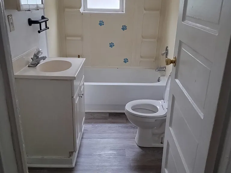 703 Steward Ave — Photo 2