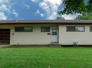 4 Harvard Rd, Parlin, NJ 08859