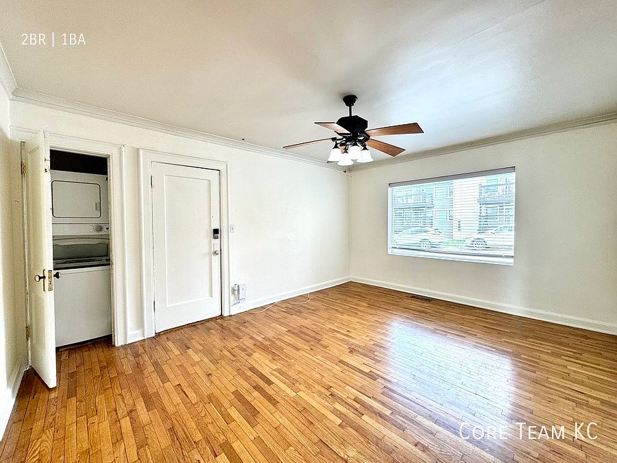 1st image of 1107 W 45th St #1101-1