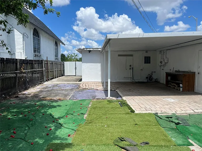 1401 E 8th Ave — Photo 21