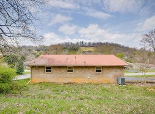 309 Summerville Rd, Kingsport, TN 37663