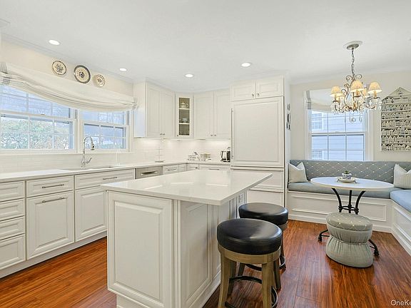 3rd image of 103 River Road