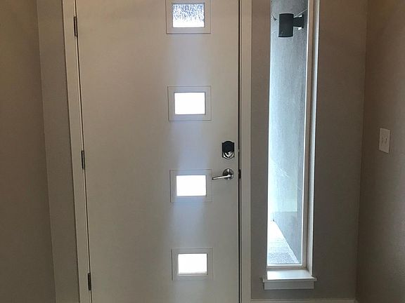 Front Door (entryway)