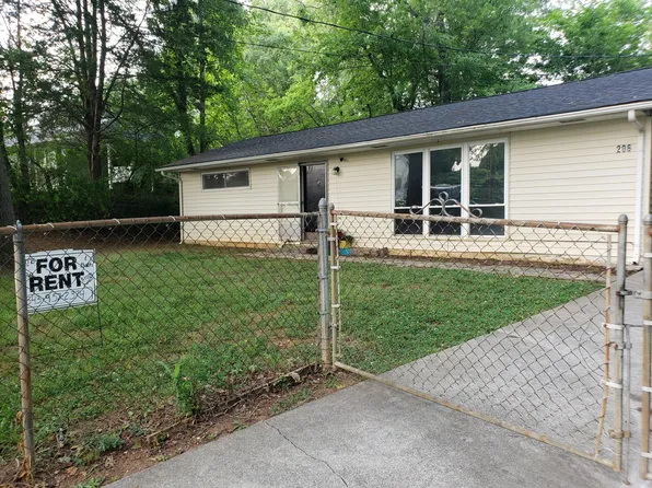206 Byron Ln, Oak Ridge, TN 37830