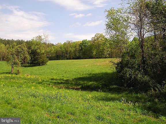 4th image of 1774 Wardensville Grn