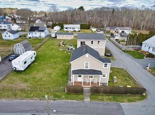 16 Acushnet Ave, Westport, MA 02790