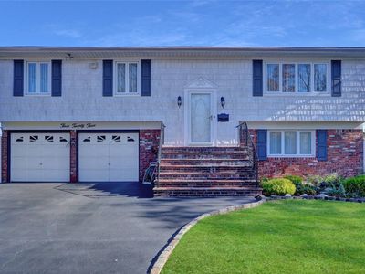 323 Seaford Avenue, Massapequa, NY, 11758