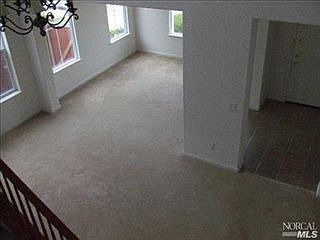 4th image of 639 Verona Ct