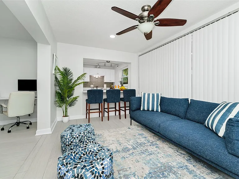 363 Harbor Dr — Photo 19